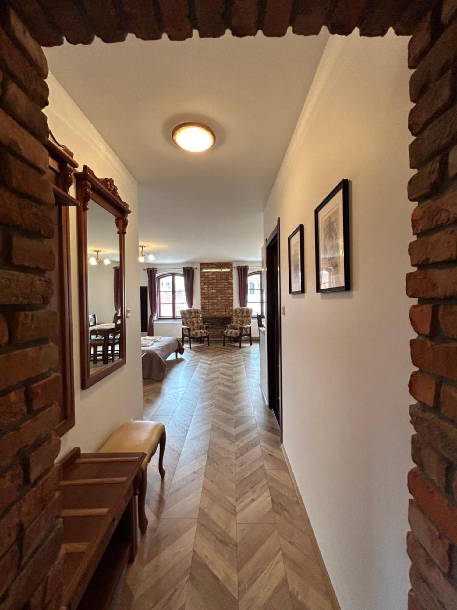 Apartament Stary Rynek 41 Poznan Exterior photo